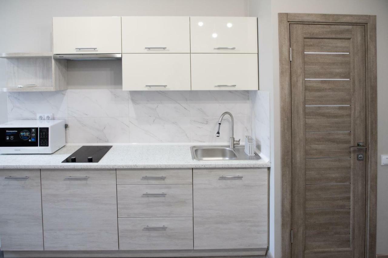 Kit Apartament Apartment Lviv Ngoại thất bức ảnh